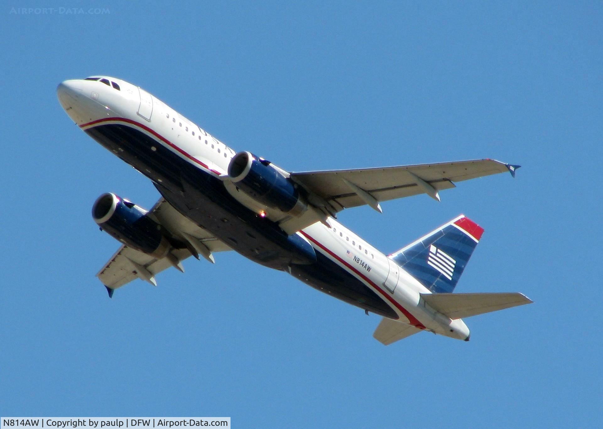 N814AW, 2000 Airbus A319-132 C/N 1281, Off of 36R at DFW.