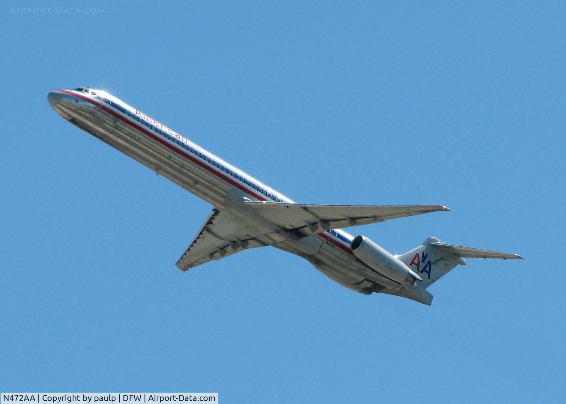 N472AA, 1988 McDonnell Douglas MD-82 (DC-9-82) C/N 49647, Off of 36R at DFW.