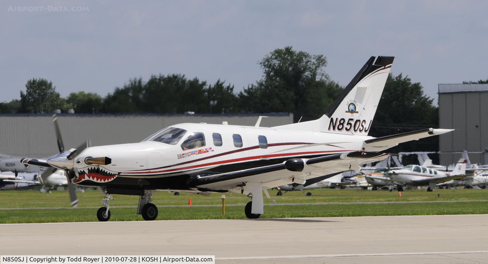 N850SJ, 2008 Socata TBM-700 C/N 447, EAA AIRVENTURE 2010
