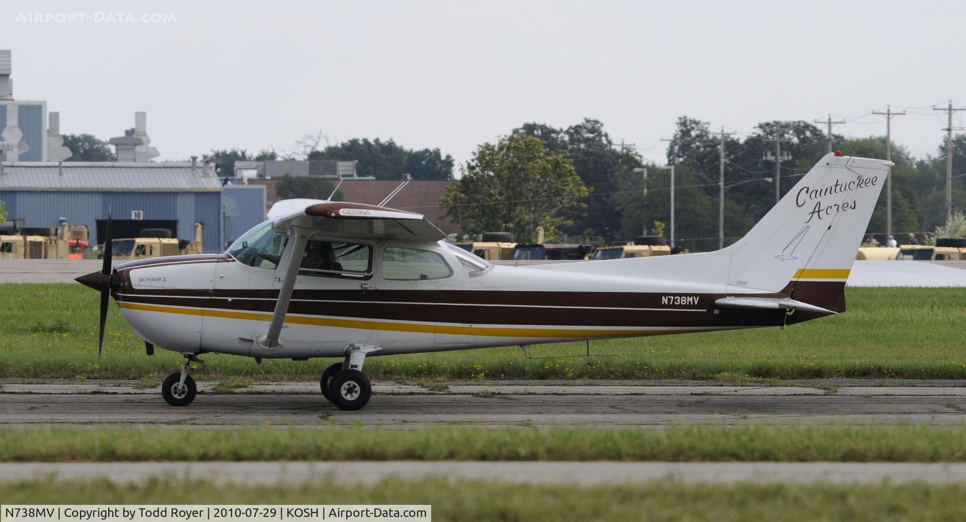 N738MV, 1977 Cessna 172N C/N 17270092, EAA AIRVENTURE 2010