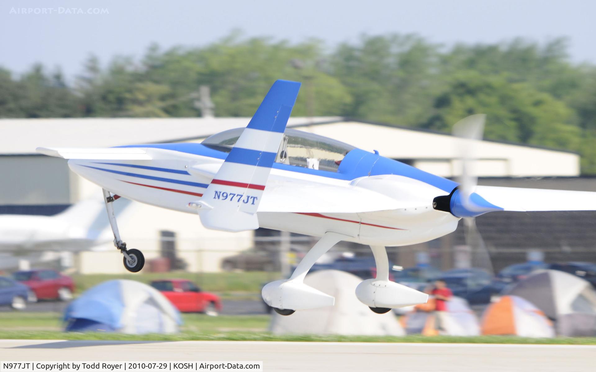 N977JT, 2002 Rutan Long-EZ C/N 977, EAA AIRVENTURE 2010
