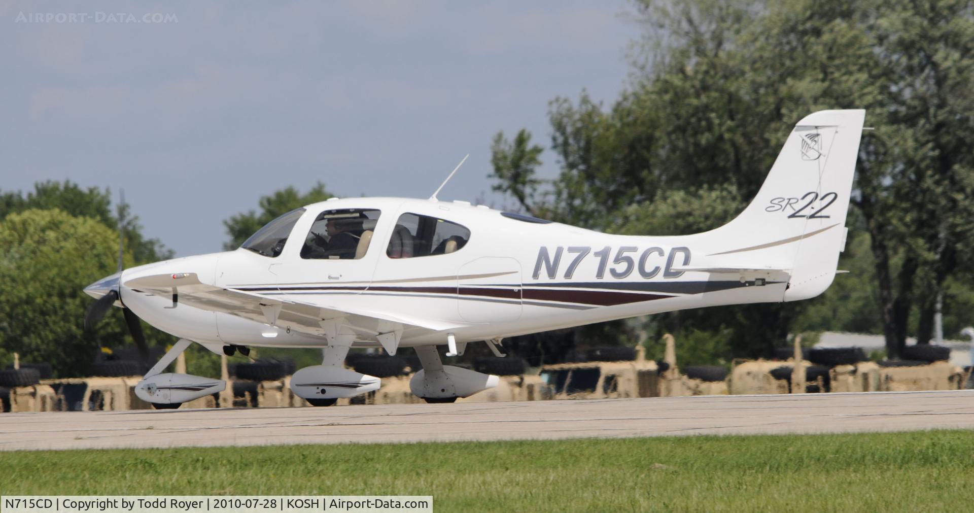 N715CD, 2001 Cirrus SR22 C/N 0016, EAA AIRVENTURE 2010