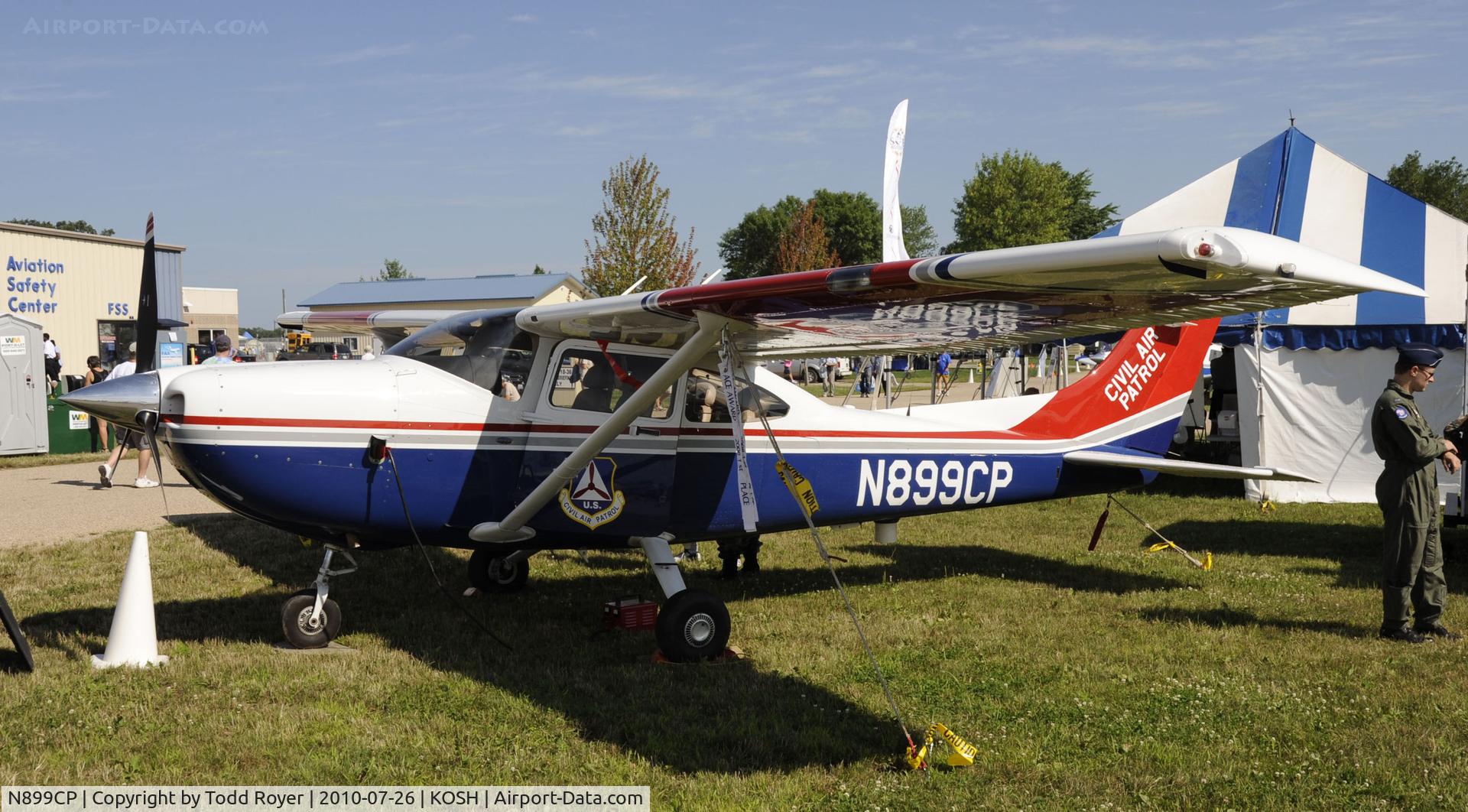N899CP, 2006 Cessna 182T Skylane C/N 18281866, EAA AIRVENTURE 2010