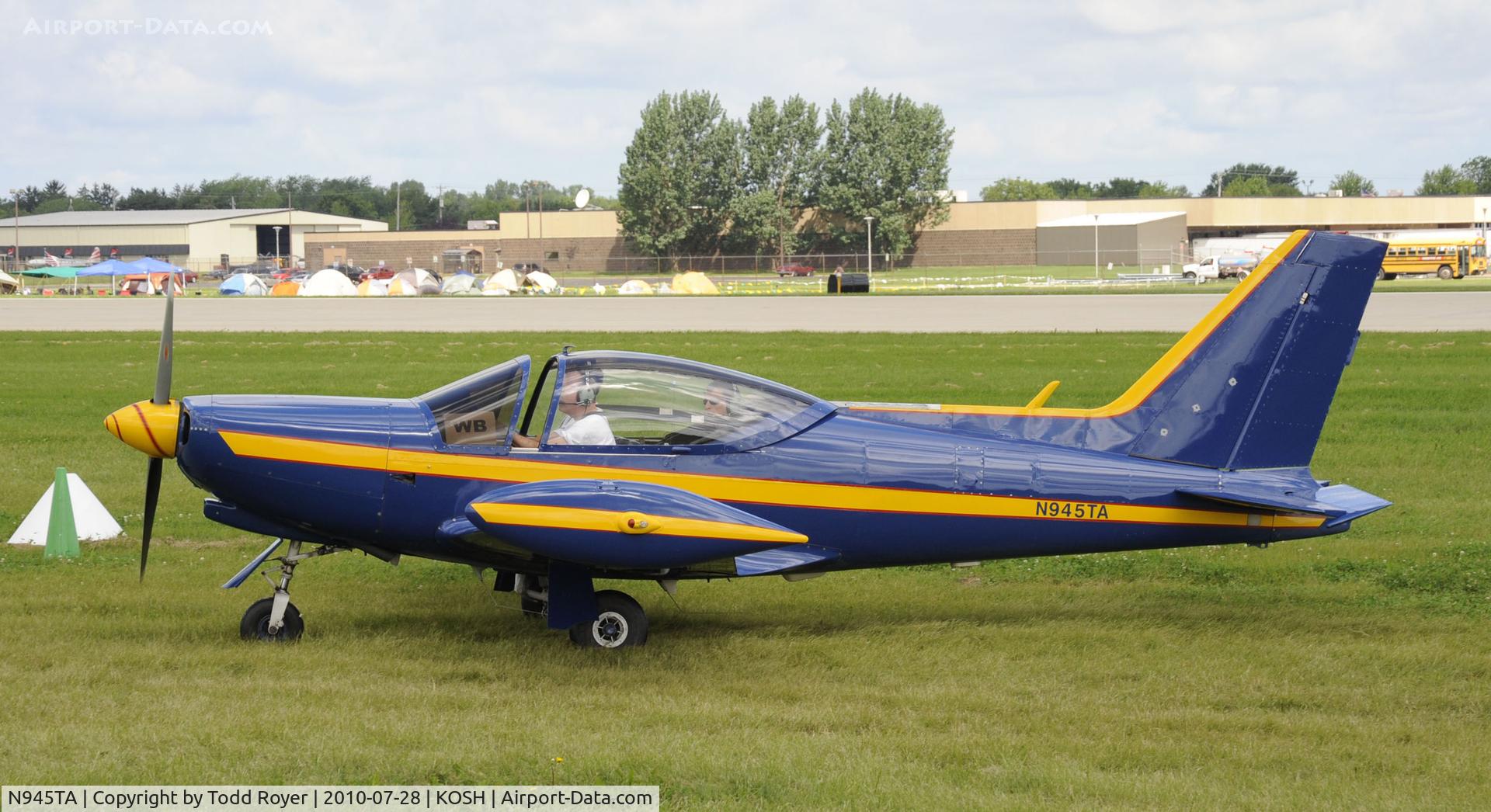 N945TA, SIAI-Marchetti F-260B C/N 11-04, EAA AIRVENUTRE 2010