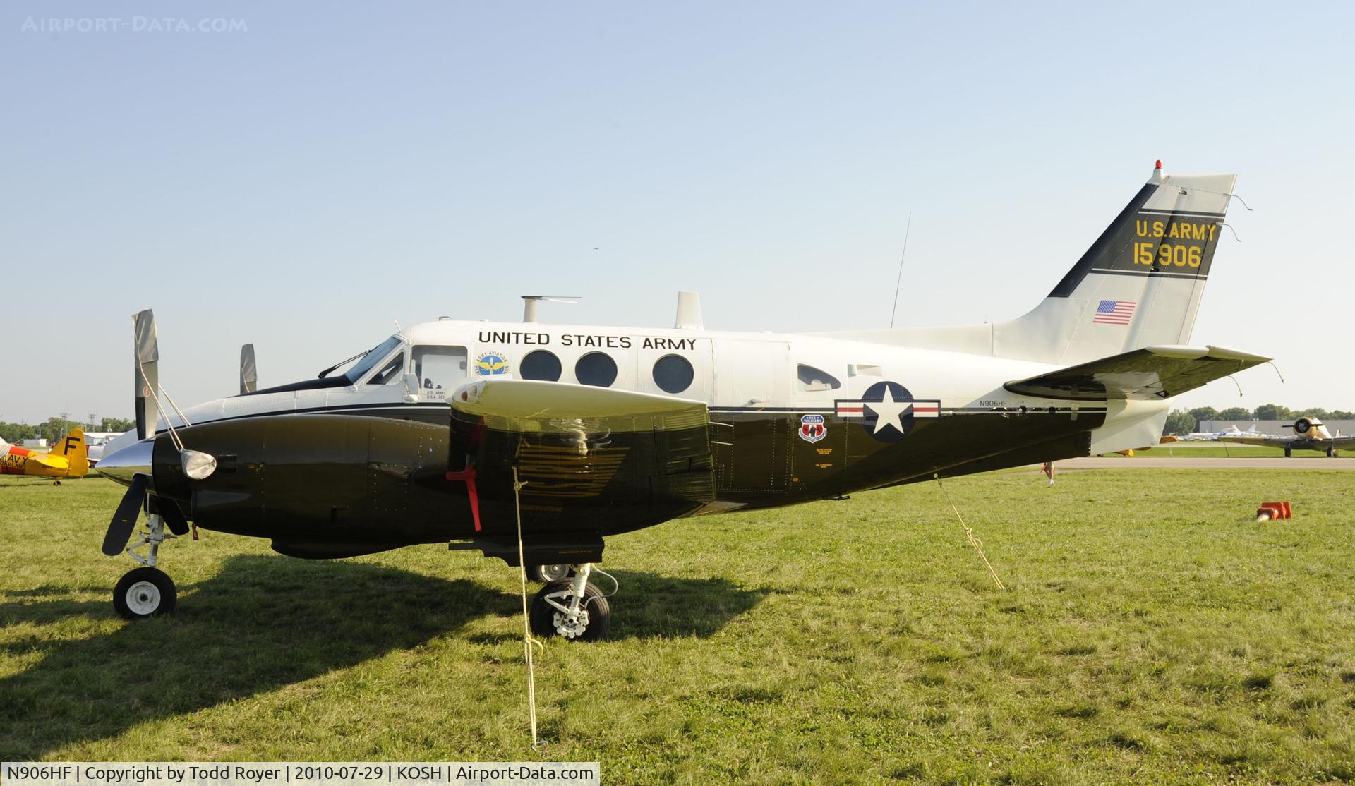 N906HF, 1971 Beech U-21G (A90-1) Ute C/N LM-140, EAA AIRVENTURE 2010