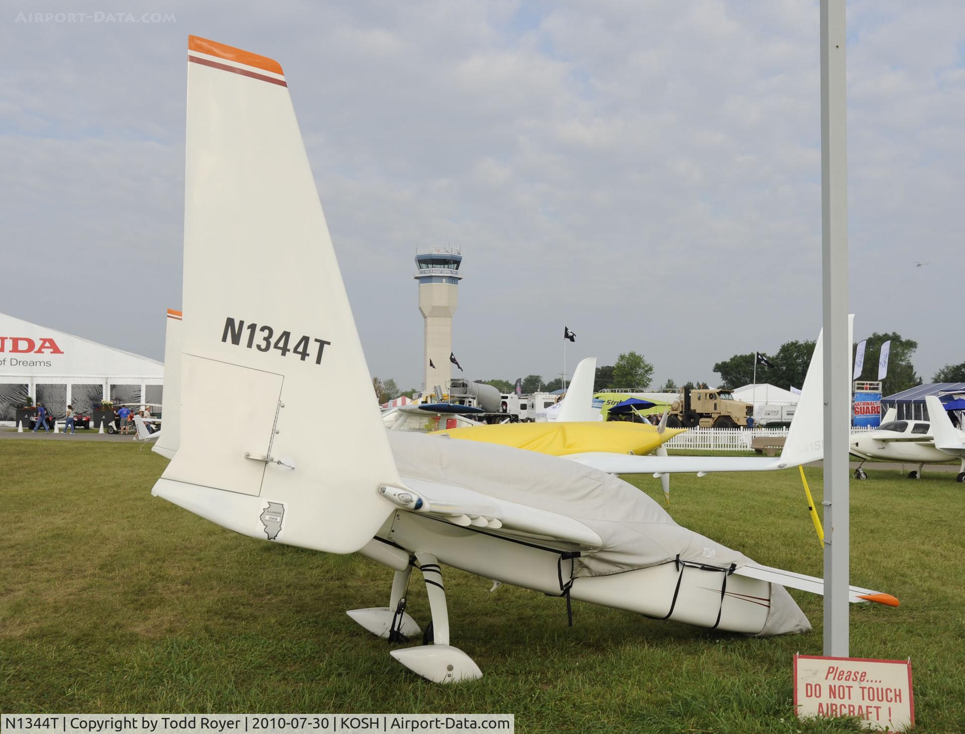 N1344T, 1982 Rutan Long-EZ C/N R-12007, EAA AIRVENTURE 2010