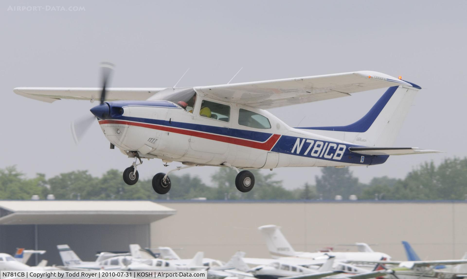 N781CB, 1977 Cessna T210M Turbo Centurion C/N 21062235, EAA AIRVENUTRE 2010