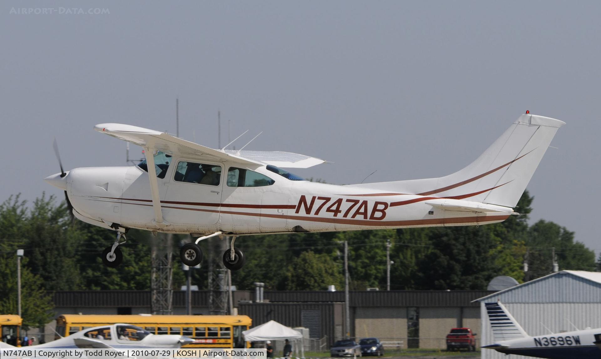 N747AB, 1979 Cessna R182 Skylane RG C/N R18201302, EAA AIRVENTURE 2010