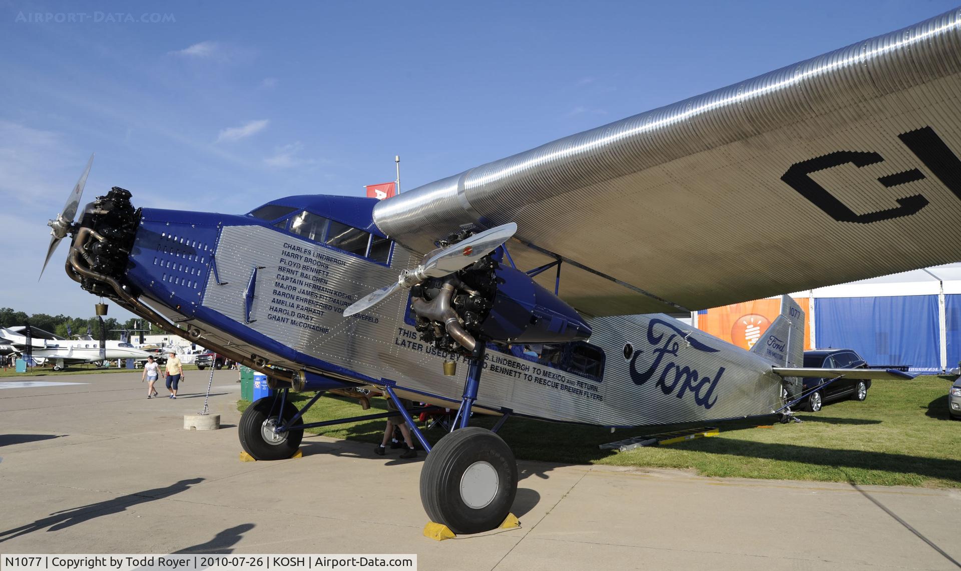 N1077, 1927 Ford 4-AT-B Tri-Motor C/N 10, EAA AIRVENTURE 2010