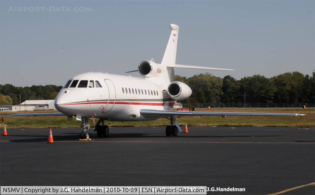 N5MV, 2008 Dassault Falcon 900EX C/N 221, at Easton MD