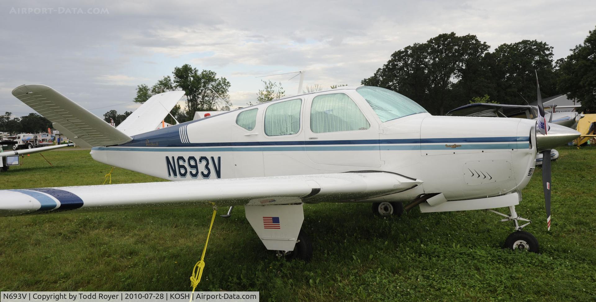 N693V, 1960 Beech M35 Bonanza C/N D-6444, EAA AIRVENTURE 2010