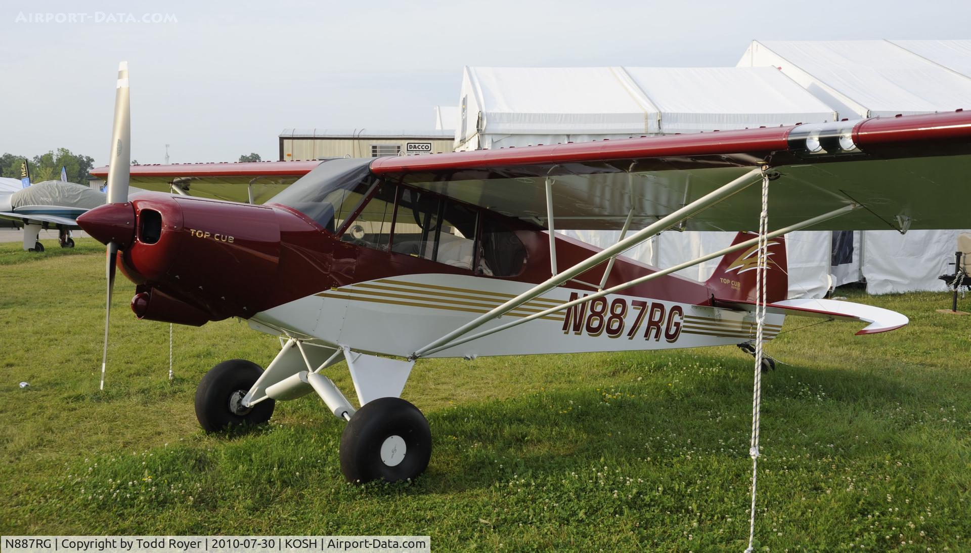 N887RG, Cub Crafters CC18-180 Top Club C/N CC18-0044, EAA AIRVENTURE 2010