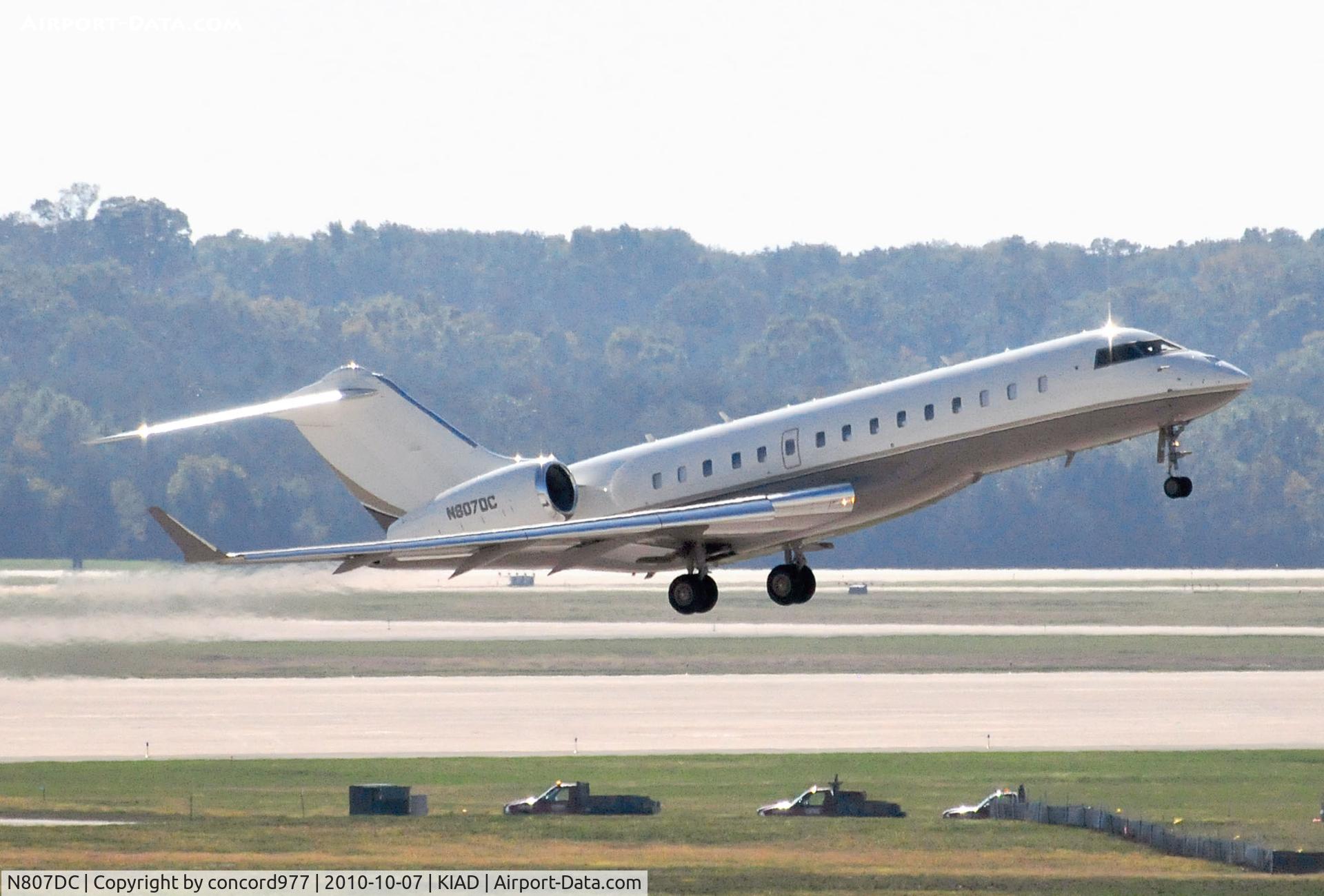 N807DC, 2008 Bombardier BD-700-1A10 Global Express XRS C/N 9314, N807DC