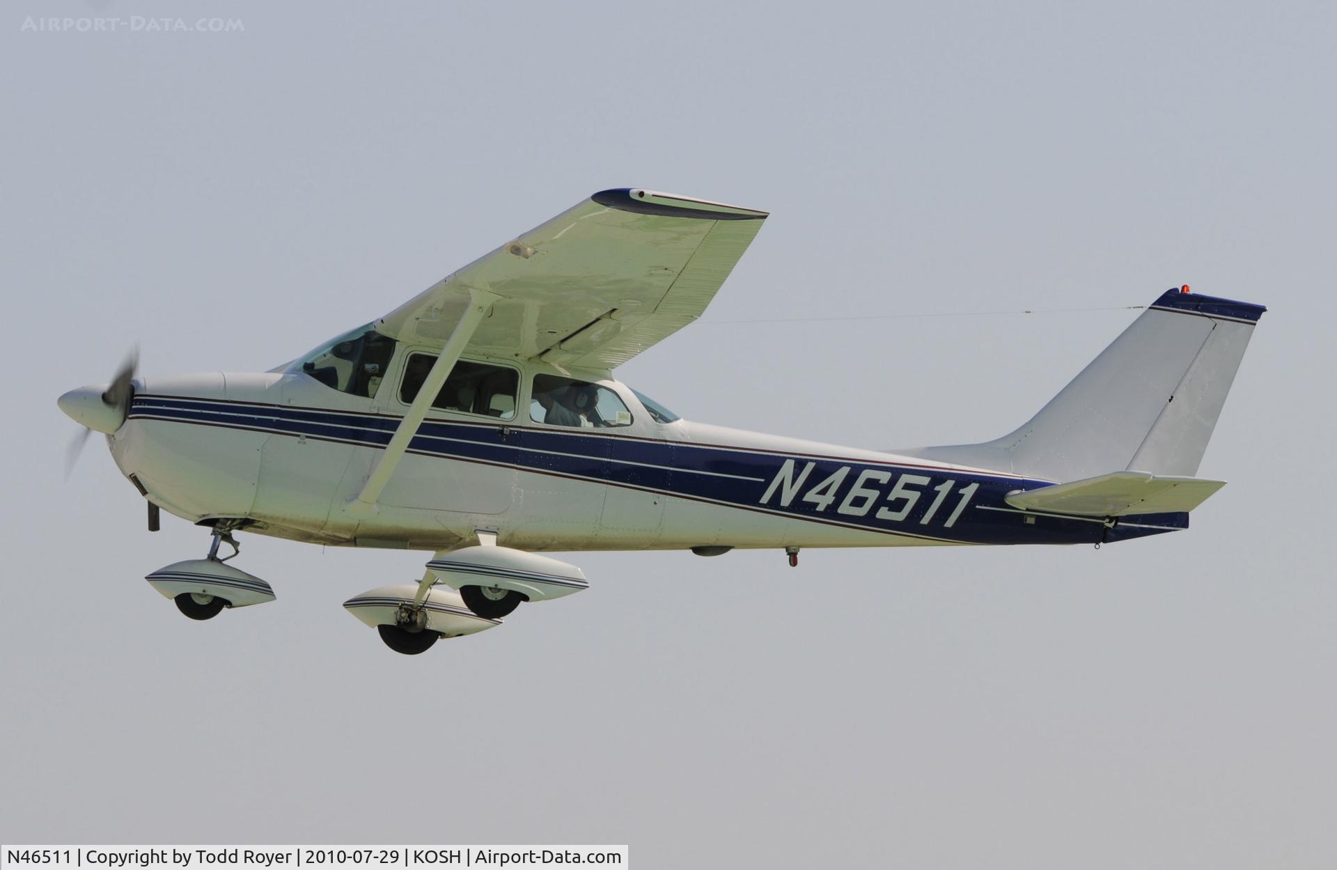 N46511, 1969 Cessna 172K Skyhawk C/N 17257315, EAA AIRVENTURE 2010
