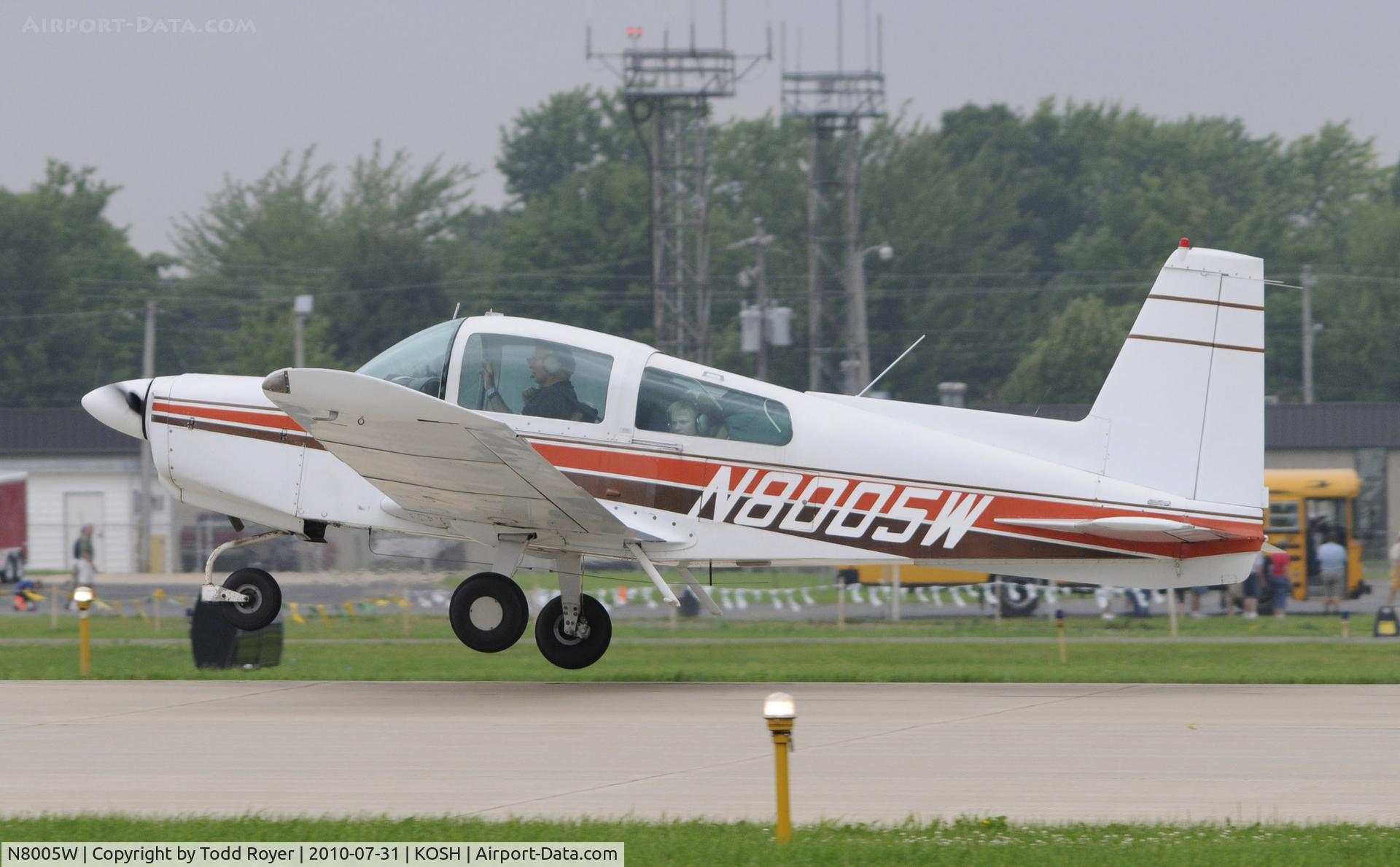 N8005W, 1974 American AA-5 C/N AA5-0562, EAA AIRVENTURE 2010