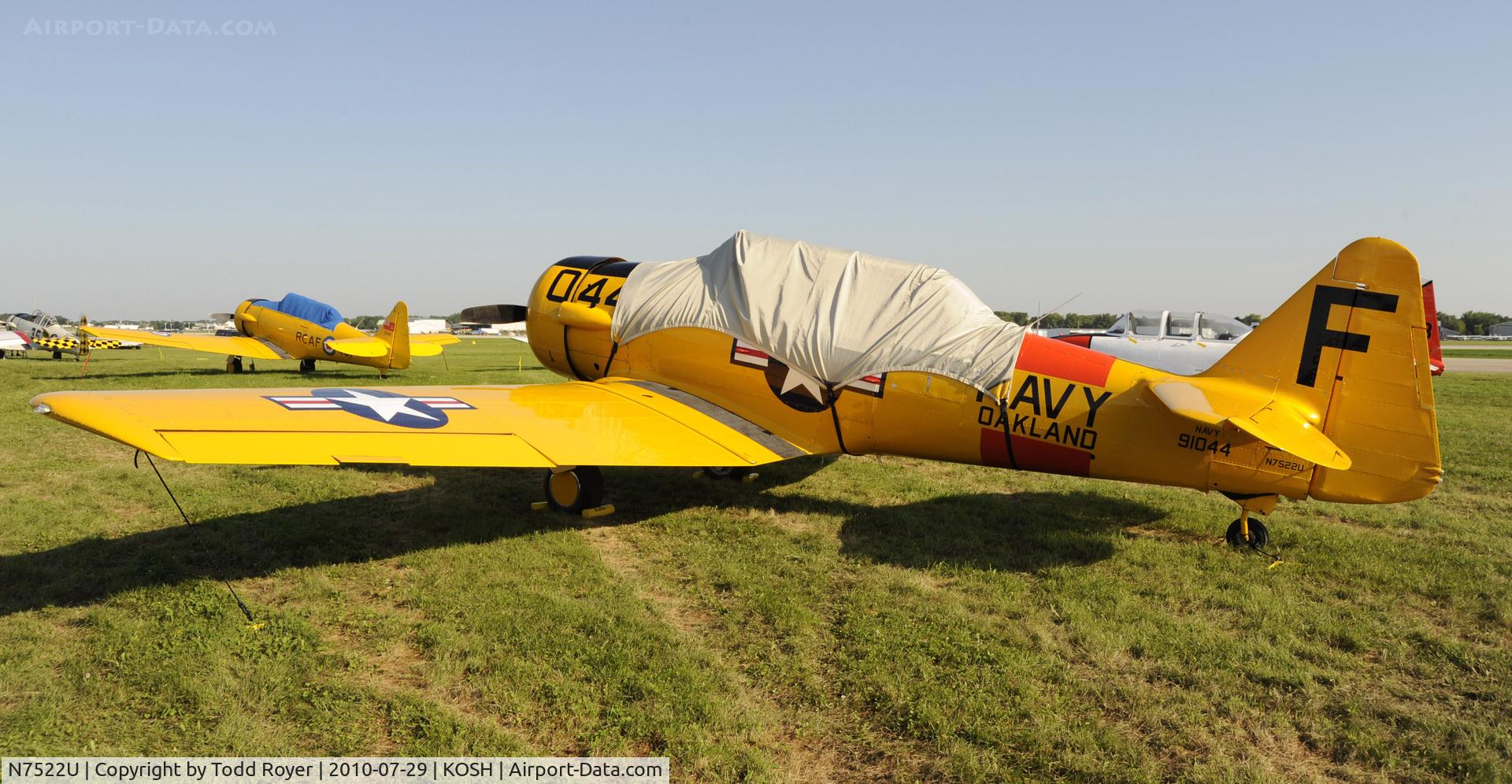 N7522U, 1952 Canadian Car & Foundry Harvard MK IV C/N CCF4-214, EAA AIRVENTURE 2010