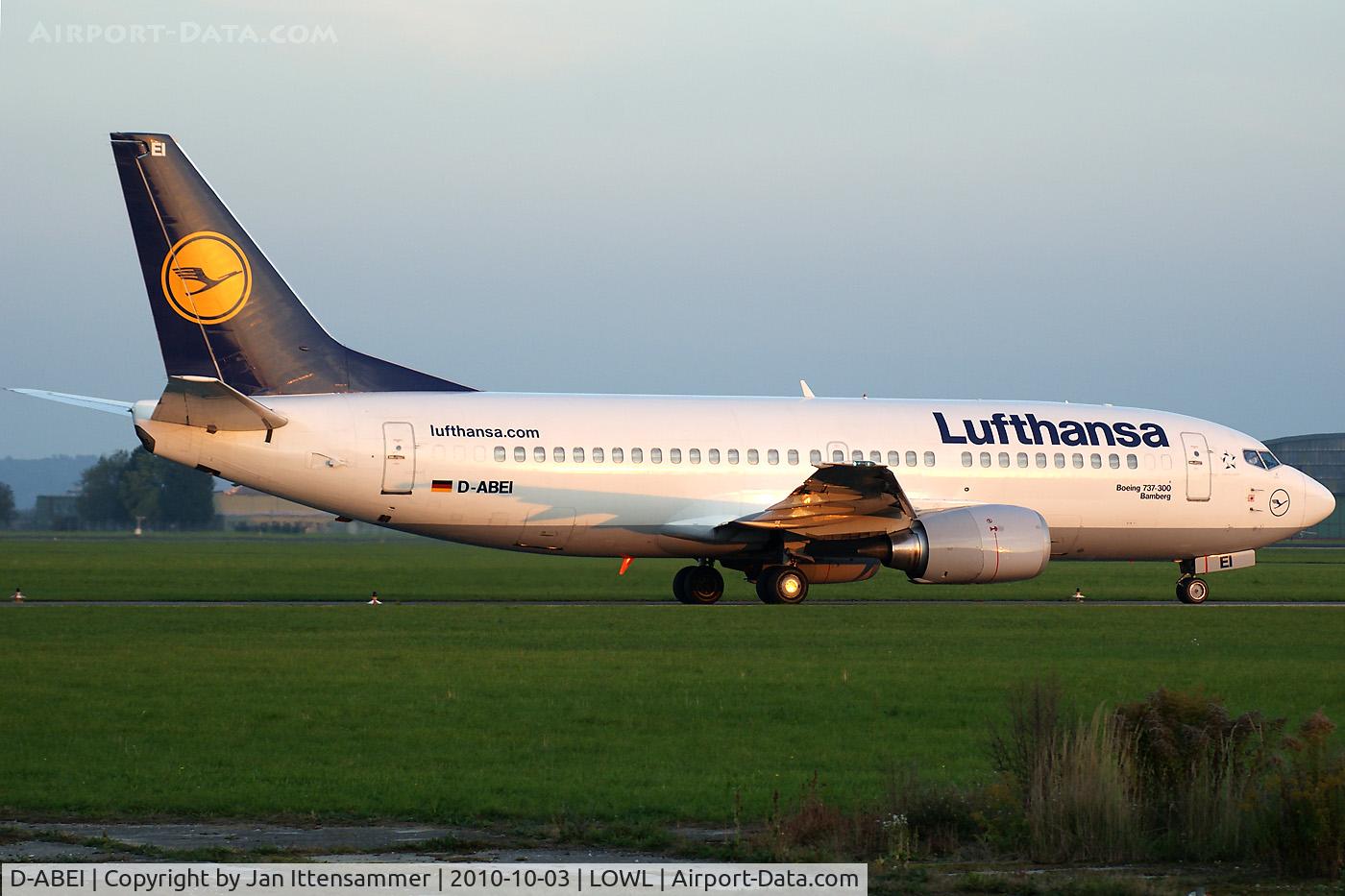D-ABEI, 1991 Boeing 737-330 C/N 25359, D-ABEI @ Linz Airport