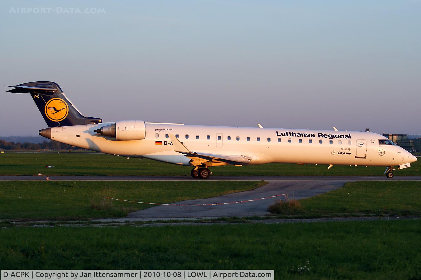 D-ACPK, 2002 Canadair CRJ-701ER (CL-600-2C10) Regional Jet C/N 10063, D-ACPK @ LInz Airport