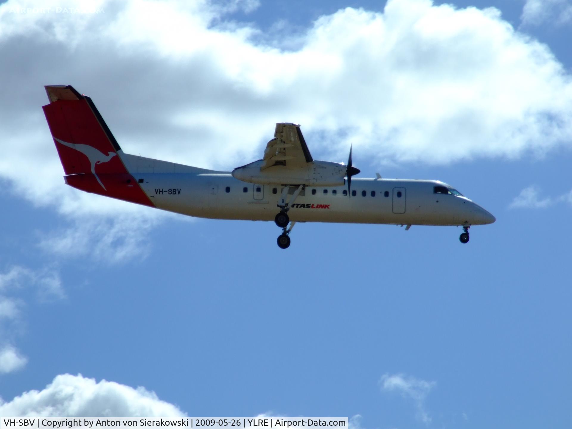 VH-SBV, 2003 De Havilland Canada DHC-8-315Q Dash 8 C/N 595, VH-SBV @ YLRE Qantaslink Dash 8-315 at Longreach