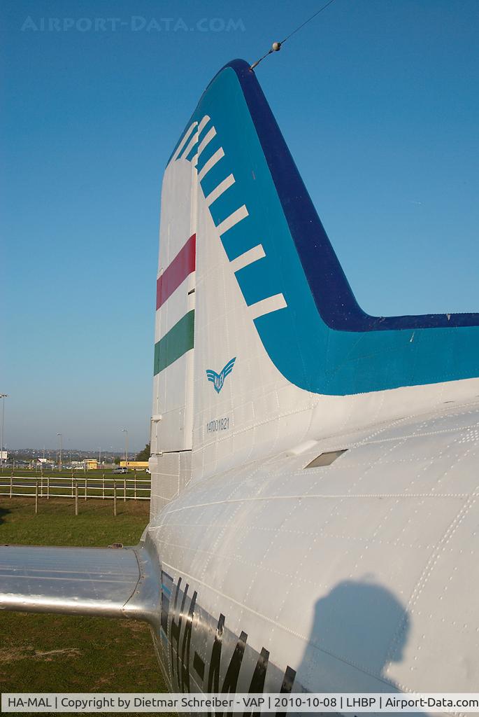 HA-MAL, Ilyushin Il-14T C/N 147001821, Malev Iljuschin 14
