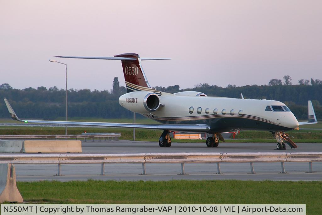 N550MT, 2003 Gulfstream Aerospace GV-SP (G550) C/N 5026, Jetclub Gulfstream 550