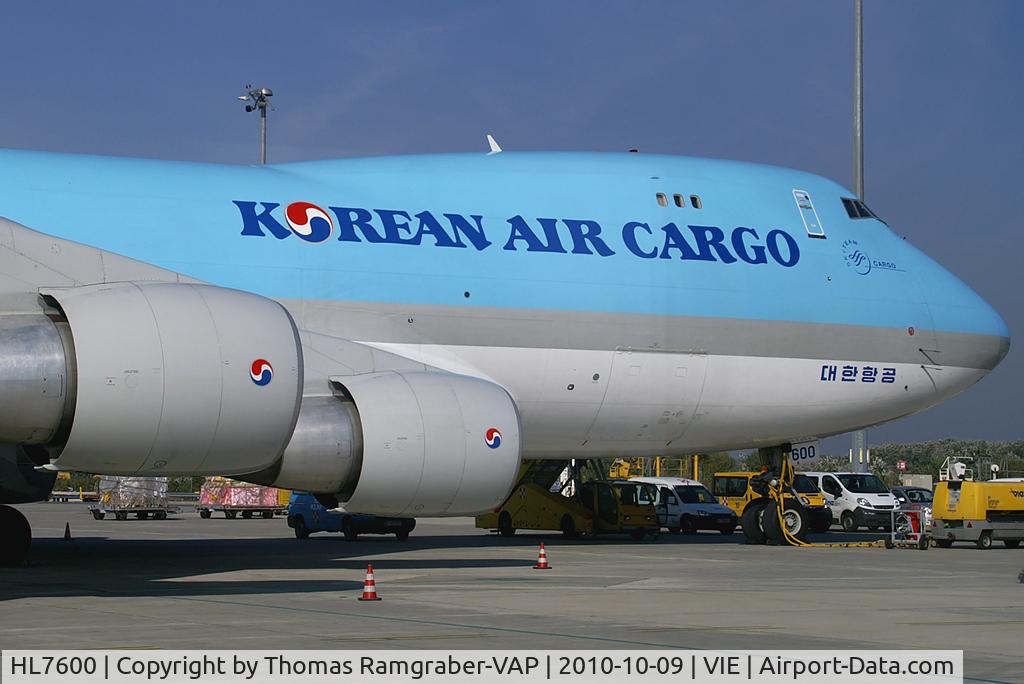 HL7600, 2004 Boeing 747-4B5F/SCD C/N 33945, Korean Air Boeing 747-400