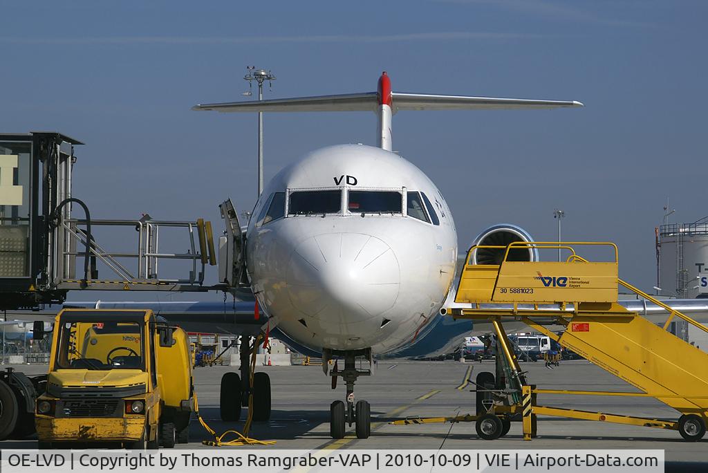 OE-LVD, 1994 Fokker 100 (F-28-0100) C/N 11515, Austrian Arrows Fokker 100