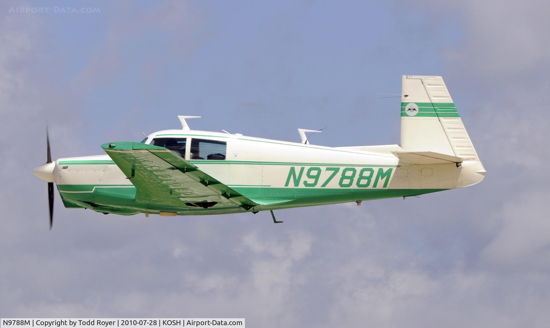 N9788M, 1968 Mooney M20C Ranger C/N 680196, EAA AIRVENUTRE 2010