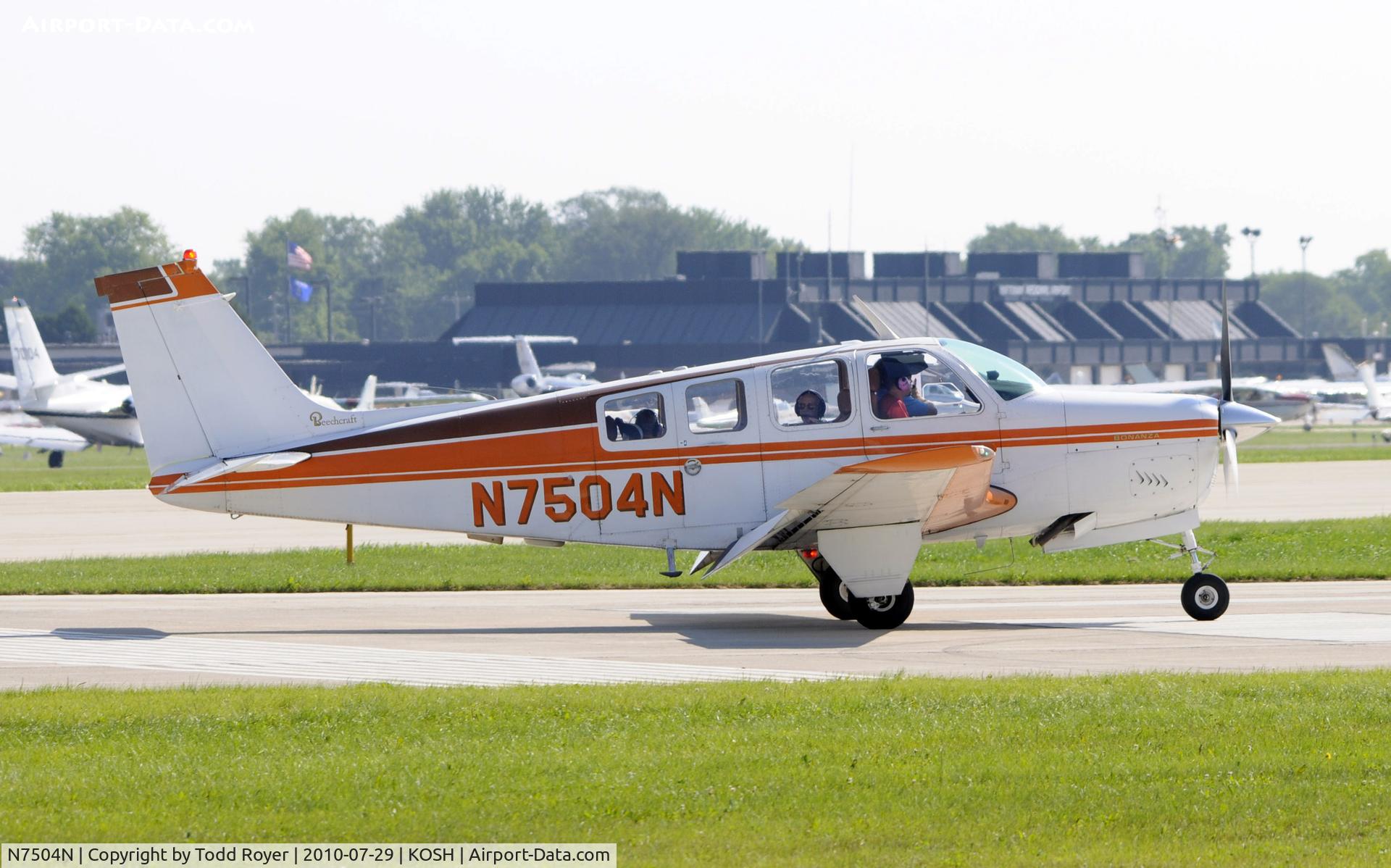 N7504N, 1968 Beech 36 Bonanza C/N E-37, EAA AIRVENTURE 2010