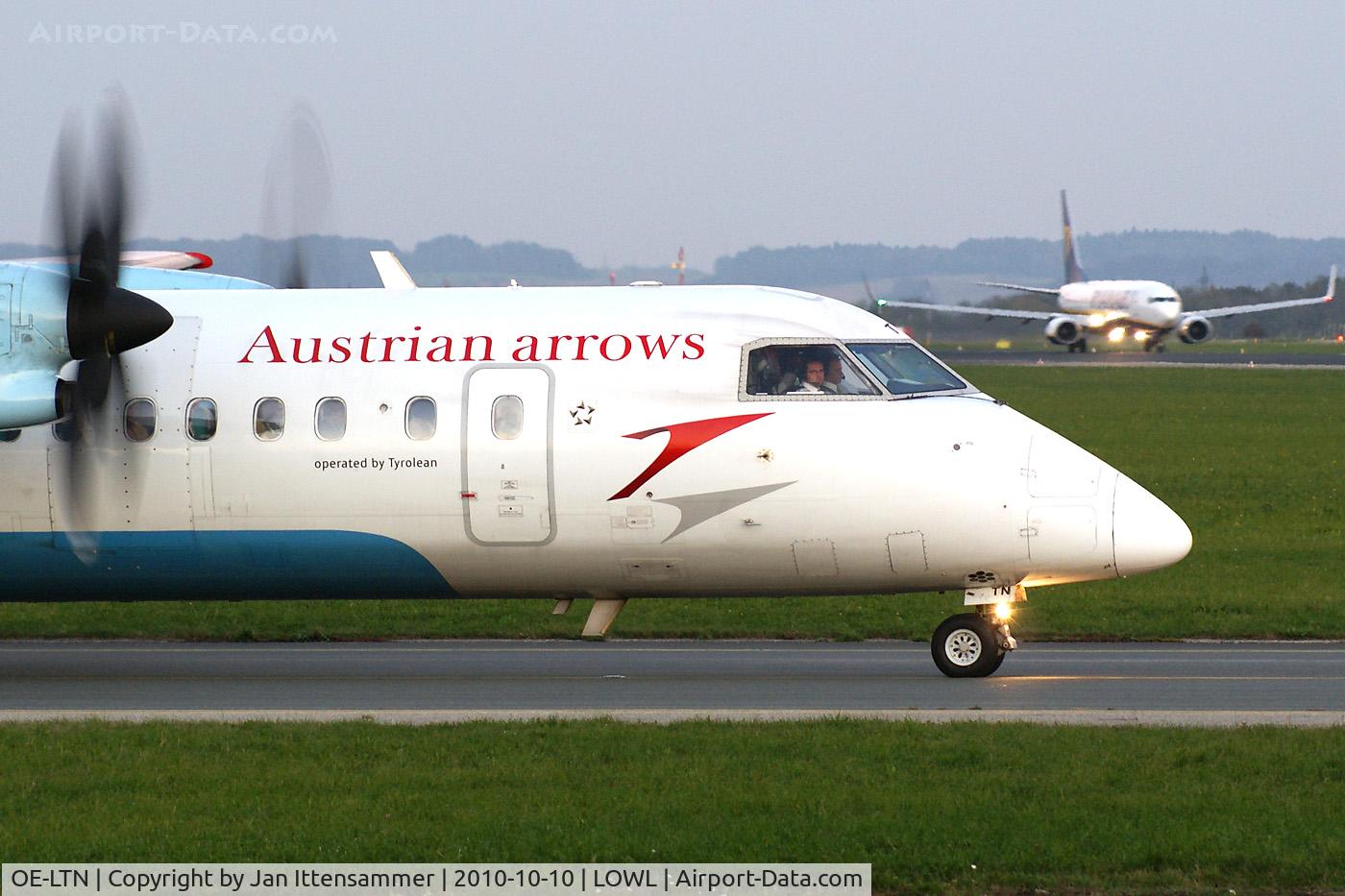 OE-LTN, 1998 De Havilland Canada DHC-8-314Q Dash 8 C/N 531, OE-LTN Q Linz Airport