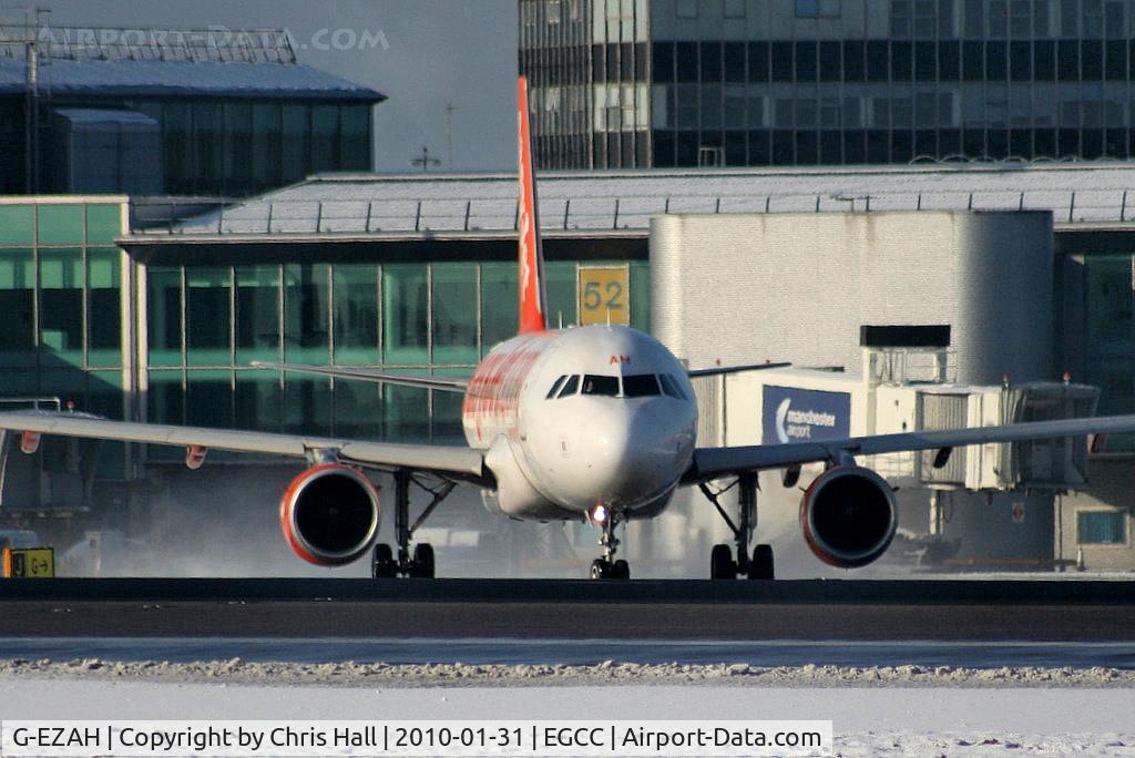 G-EZAH, 2006 Airbus A319-111 C/N 2729, easyJet