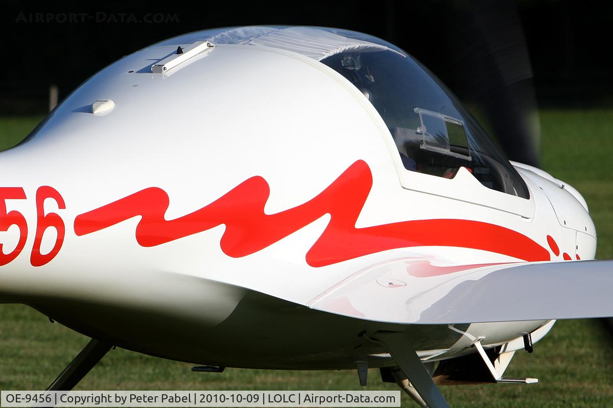 OE-9456, Diamond HK-36TTC Super Dimona C/N 36656, Scharnstein
