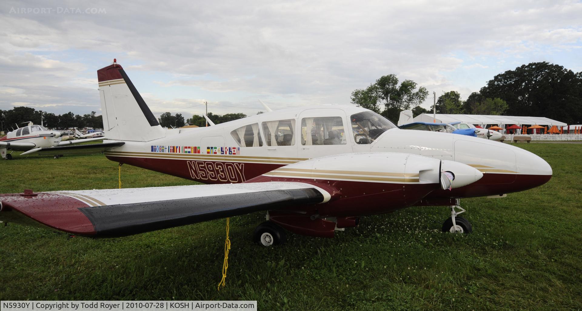 N5930Y, 1965 Piper PA-23-250 Aztec C/N 27-3091, EAA AIRVENTURE 2010