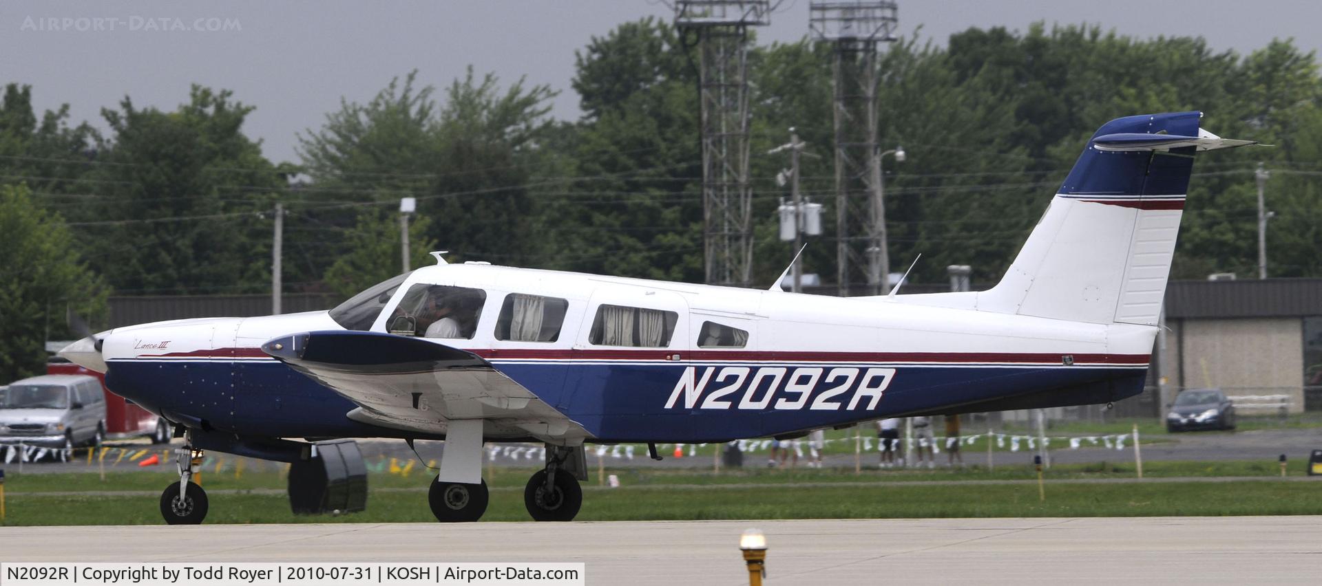 N2092R, 1979 Piper PA-32RT-300 C/N 32R-7985082, EAA AIRVENTURE 2010