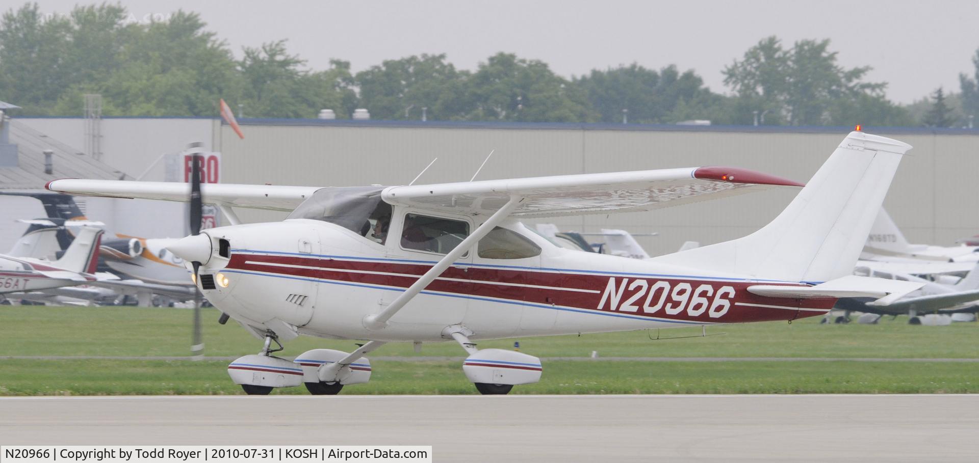 N20966, 1972 Cessna 182P Skylane C/N 18261327, EAA AIRVENTURE 2010