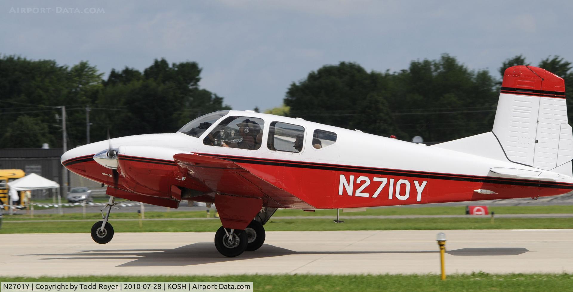 N2701Y, 1958 Beech 95 Travel Air C/N TD-33, EAA AIRVENTURE 2010