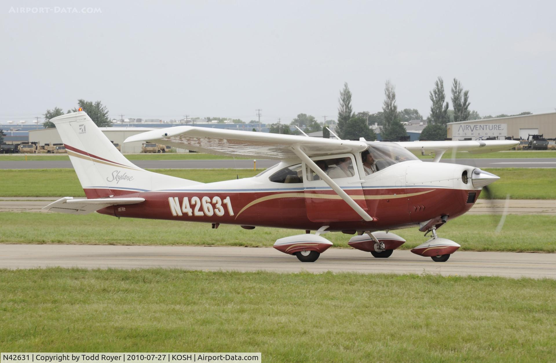 N42631, 1968 Cessna 182L Skylane C/N 18259115, EAA AIRVENTURE 2010
