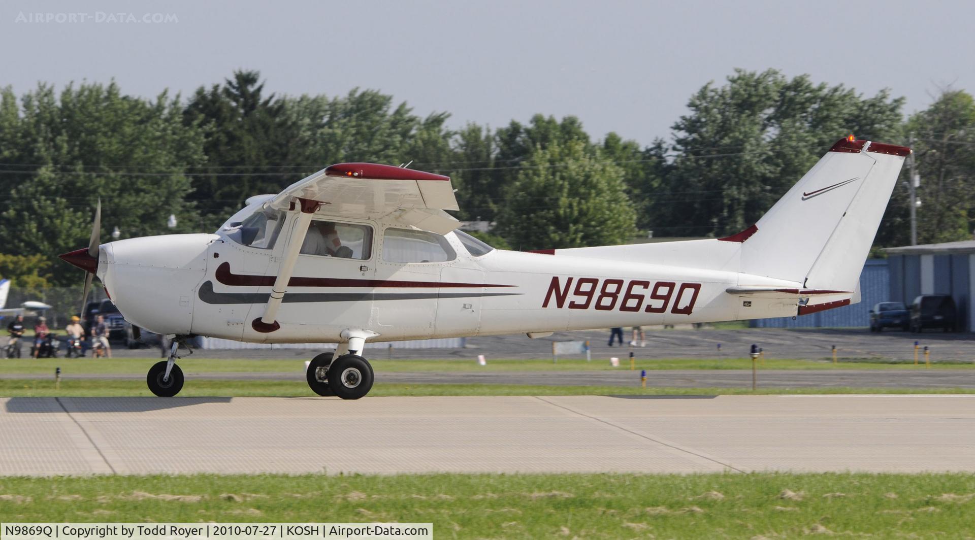 N9869Q, 1975 Cessna 172M C/N 17265813, EAA AIRVENTURE 2010