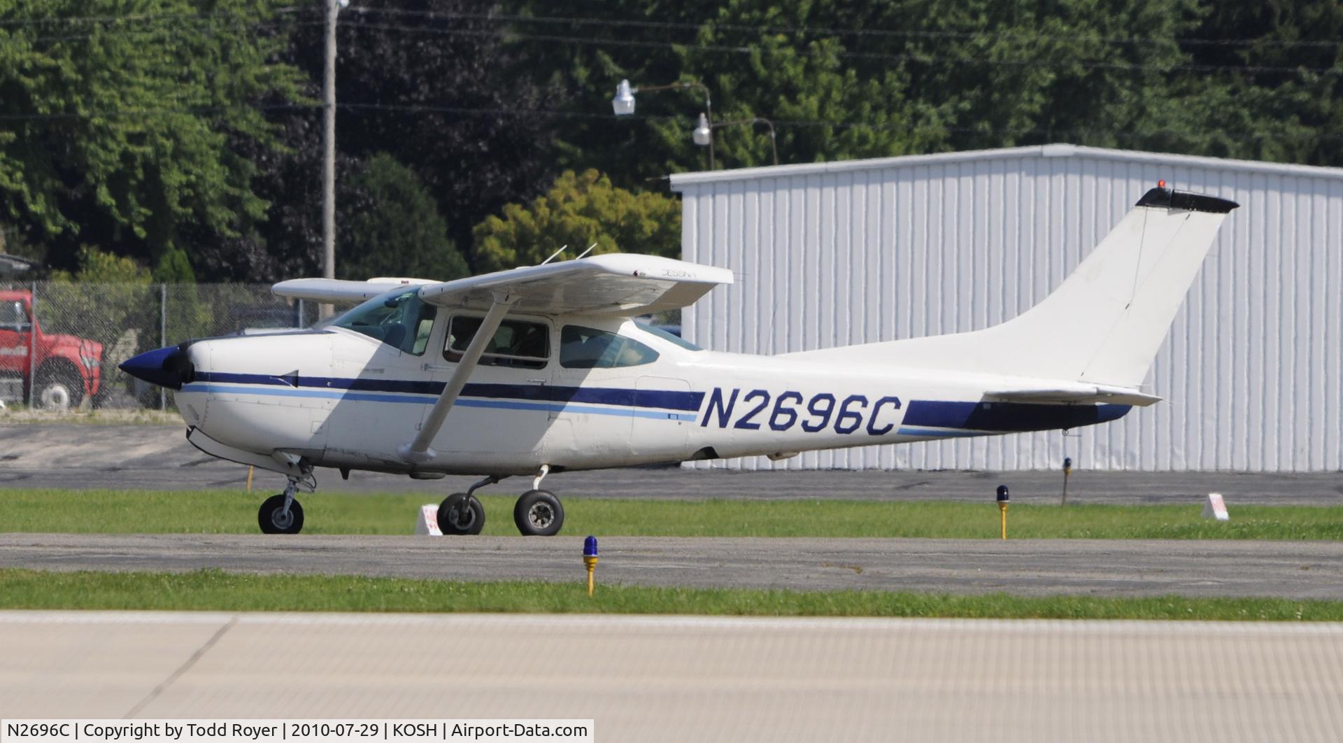 N2696C, 1978 Cessna R182 Skylane RG C/N R18200218, EAA AIRVENTURE 2010