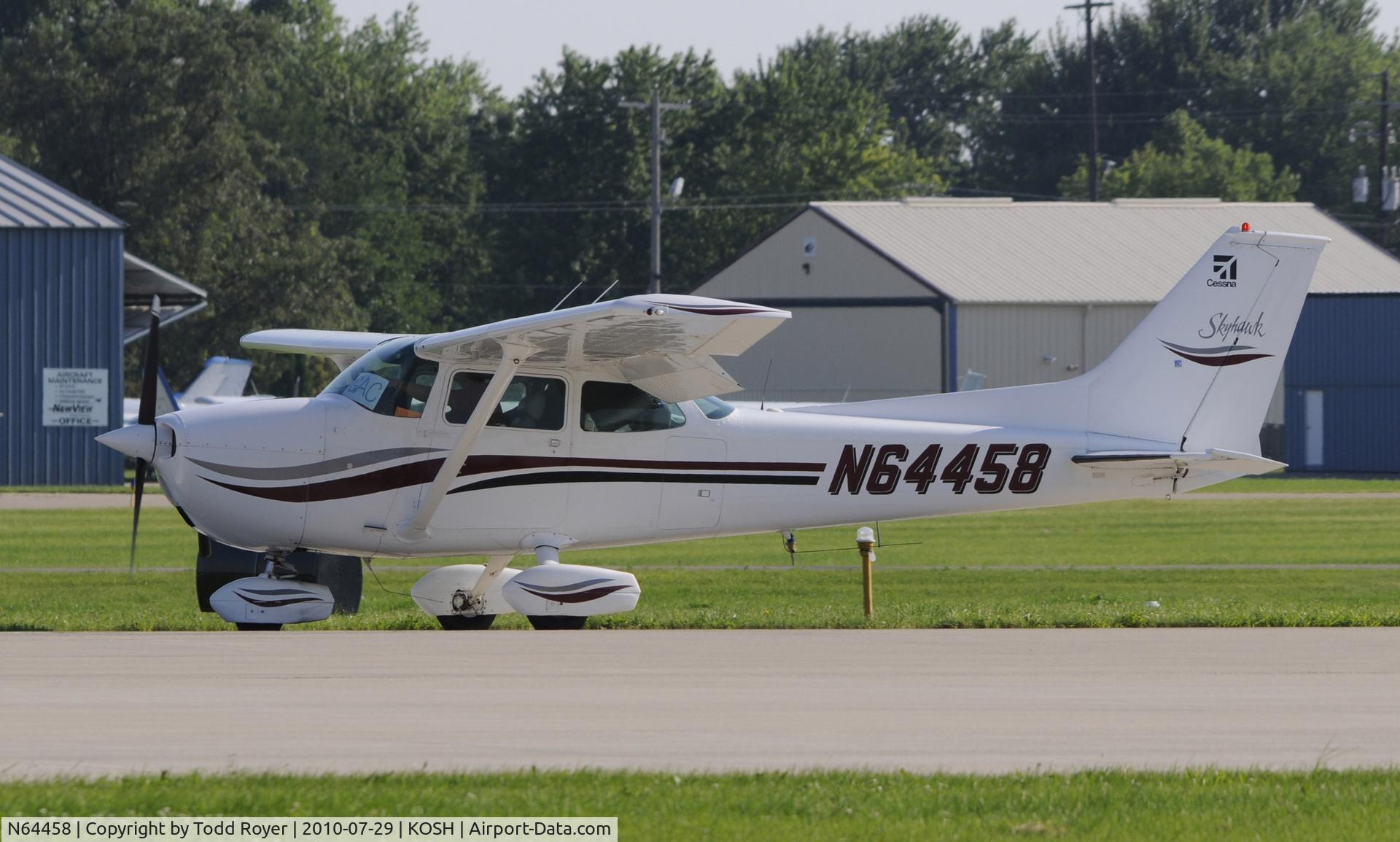 N64458, 1975 Cessna 172M C/N 17265245, EAA AIRVENTURE 2010