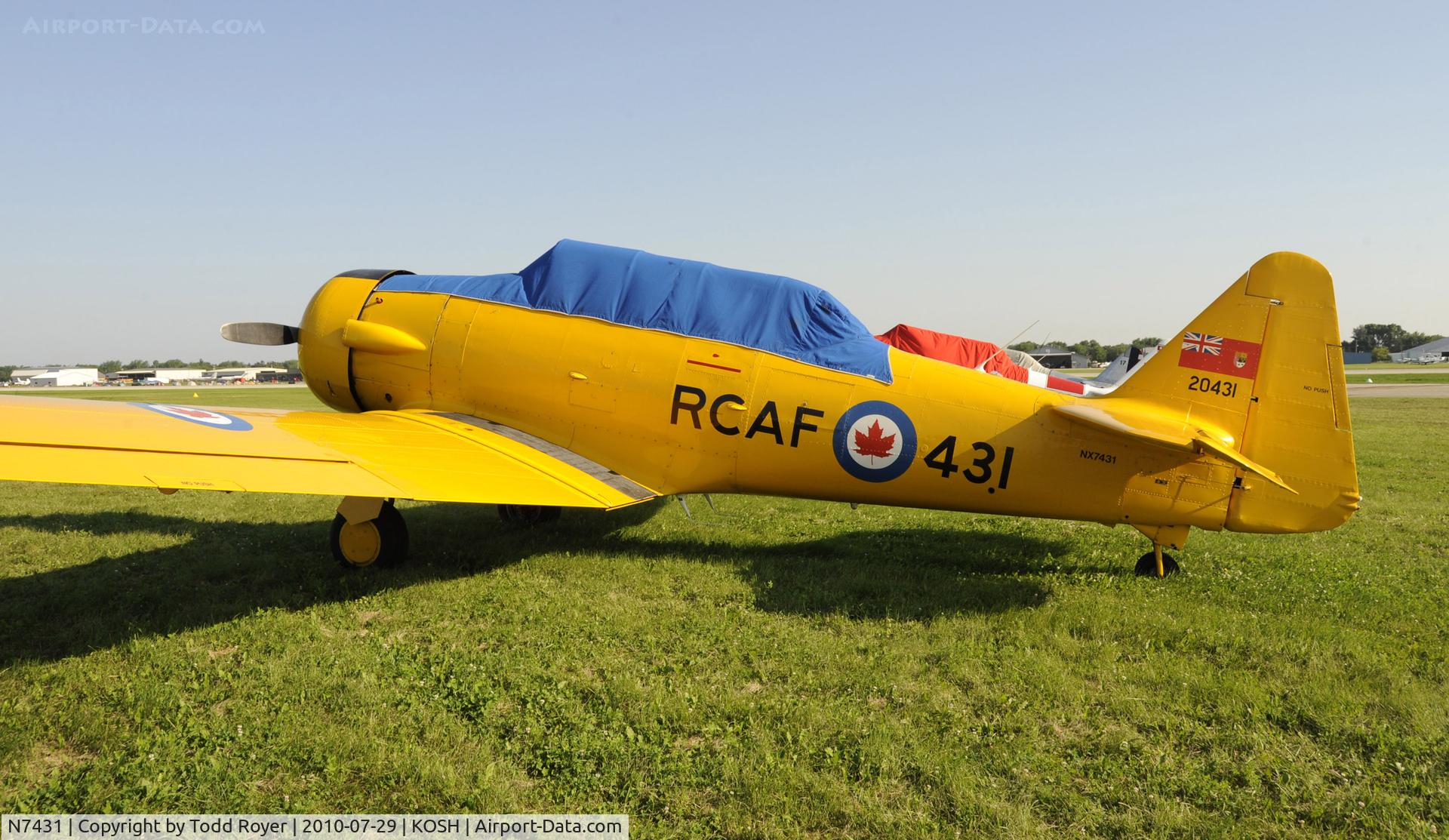N7431, 1952 Canadian Car & Foundry Harvard MK IV C/N CCF4 222, EAA AIRVENTURE 2010