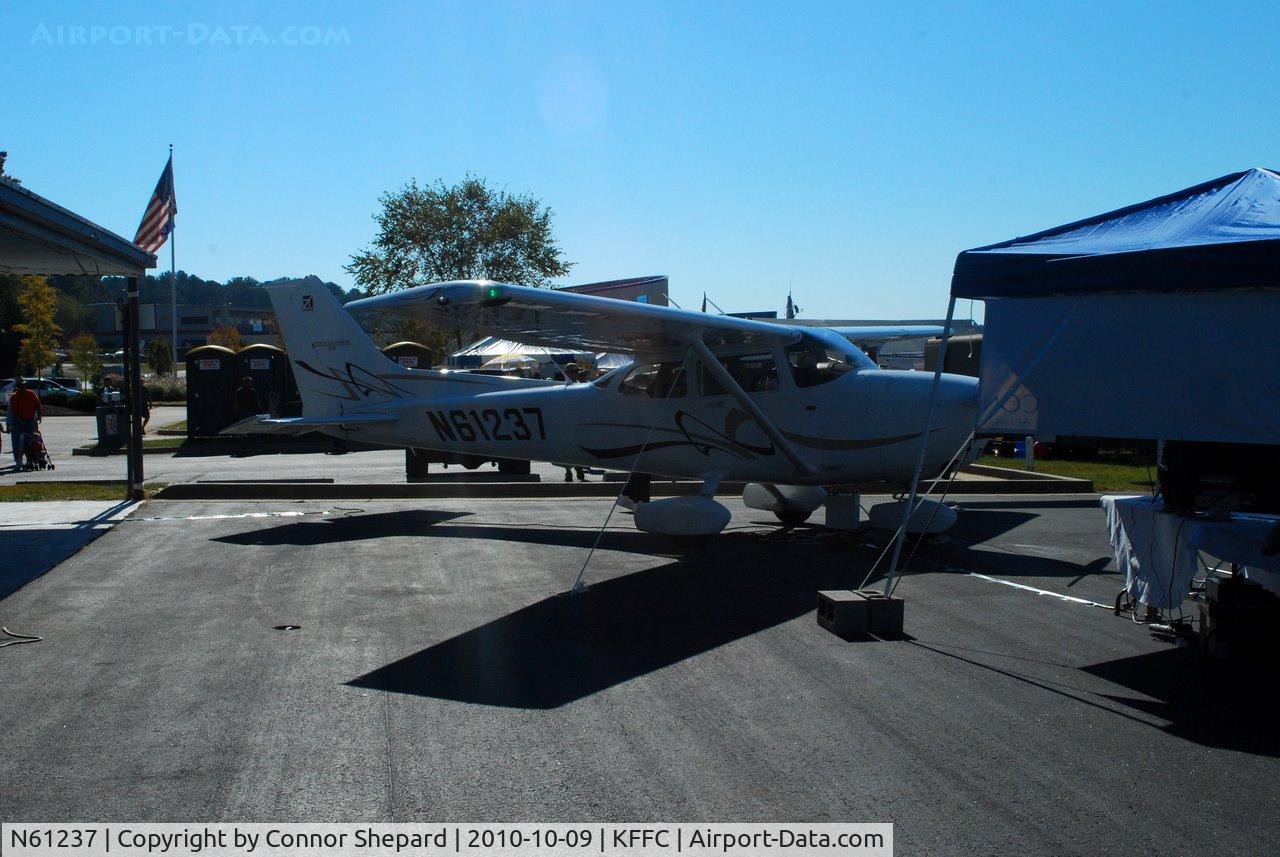 N61237, 2008 Cessna 172S C/N 172S10674, Cessna Skyhawk