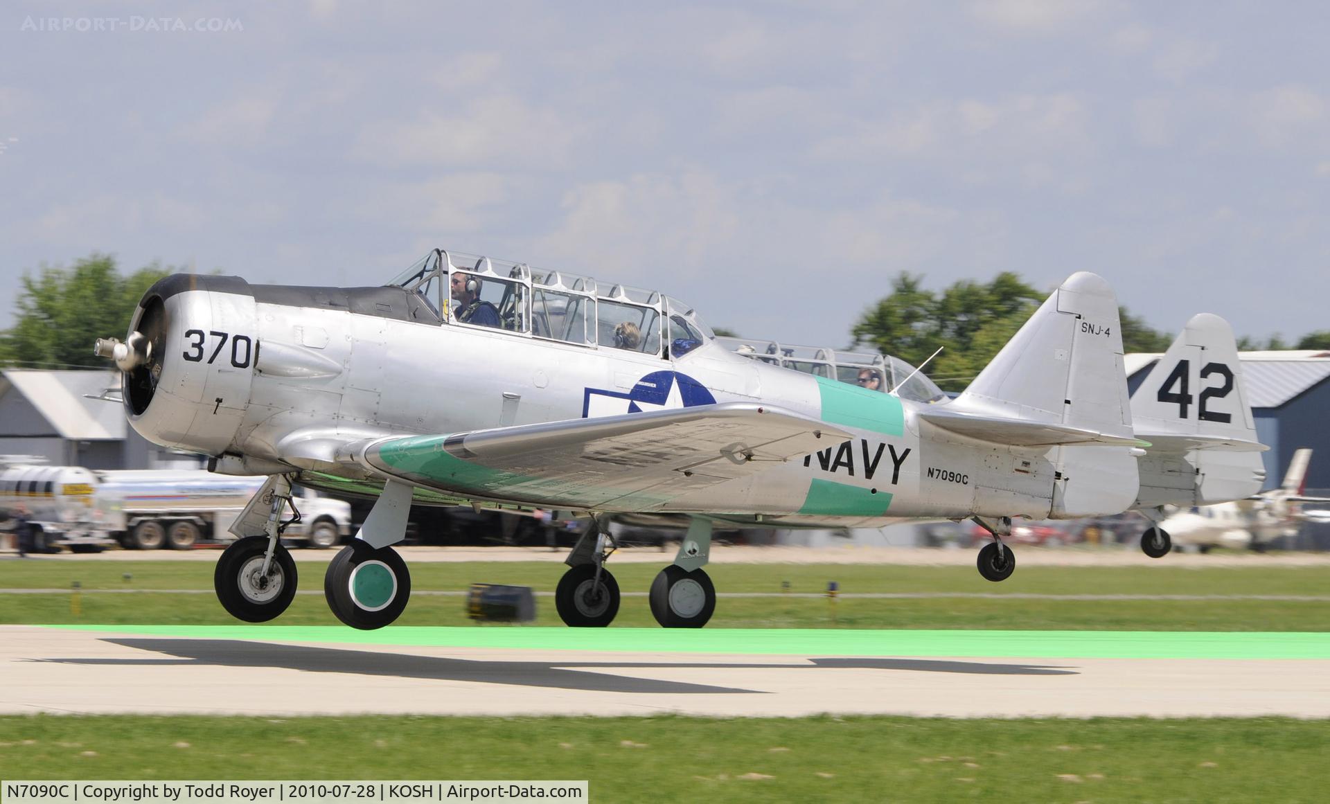 N7090C, North American SNJ-4 Texan C/N 88-13370, EAA AIRVENTURE 2010