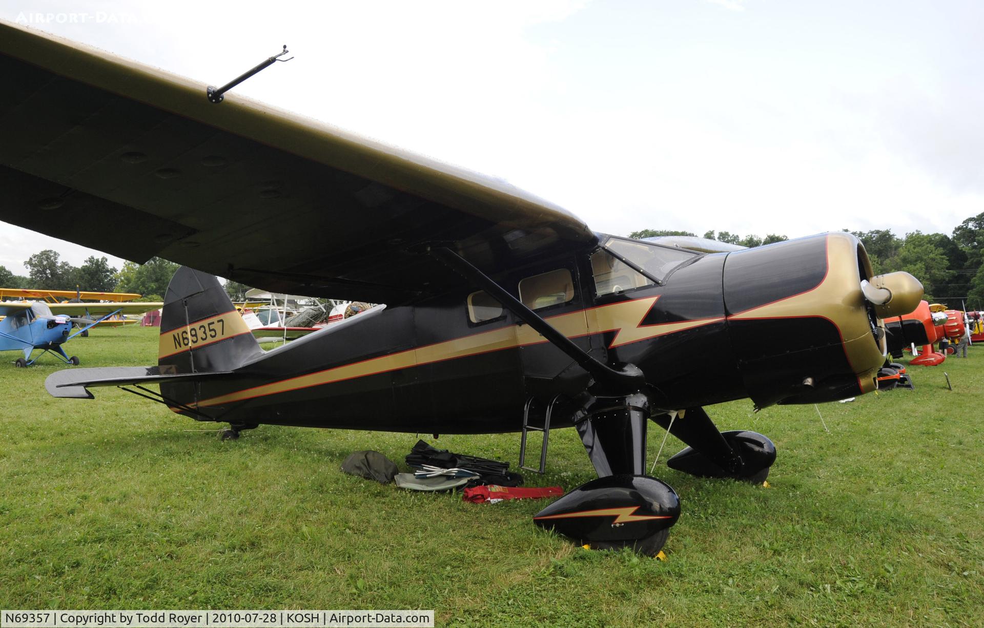 N69357, 1944 Stinson V77 Reliant C/N 77-448, EAA AIRVENTURE 2010