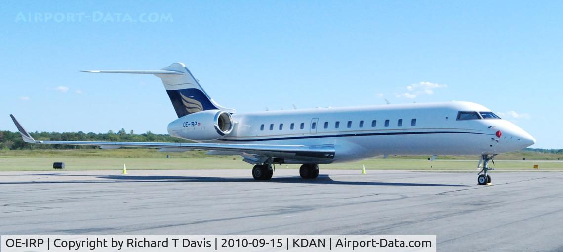 OE-IRP, 2001 Bombardier BD-700-1A10 Global Express XRS C/N 9106, Bombardier BD-700-1A10 Global Express in Danville Va.