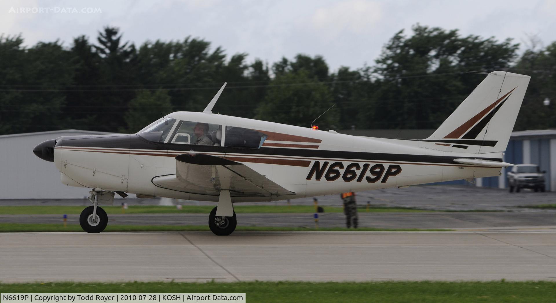 N6619P, 1960 Piper PA-24 Comanche C/N 24-1740, EAA AIRVENTURE 2010