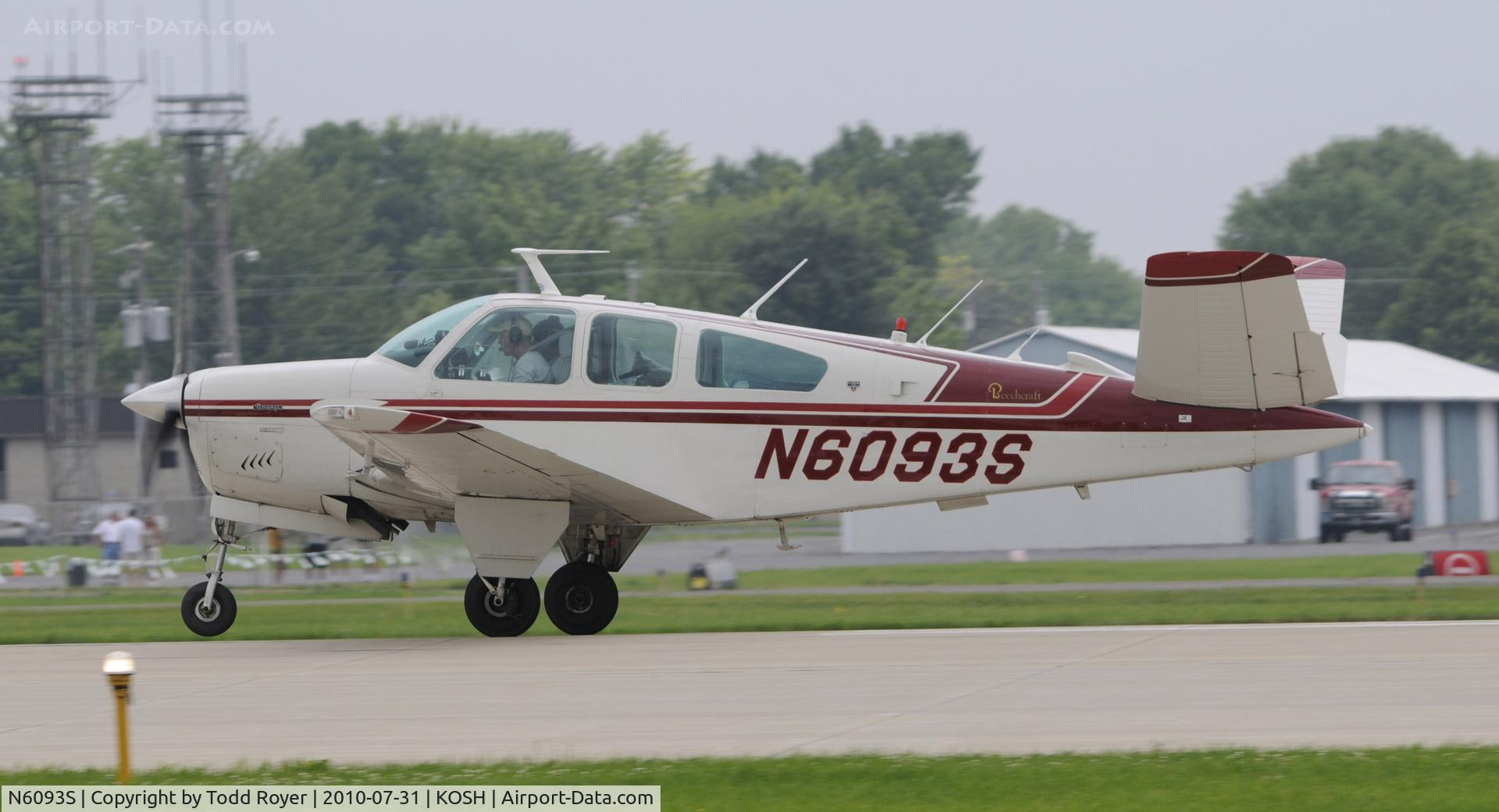 N6093S, 1975 Beech V35B Bonanza C/N D-9826, EAA AIRVENTURE 2010