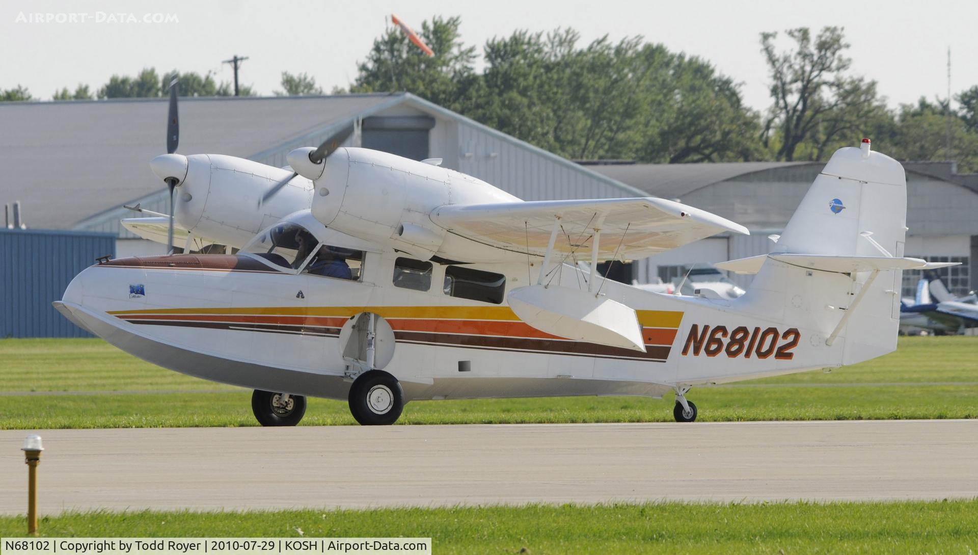 N68102, 1945 Grumman G-44 Widgeon C/N 1351, EAA AIRVENTURE 2010