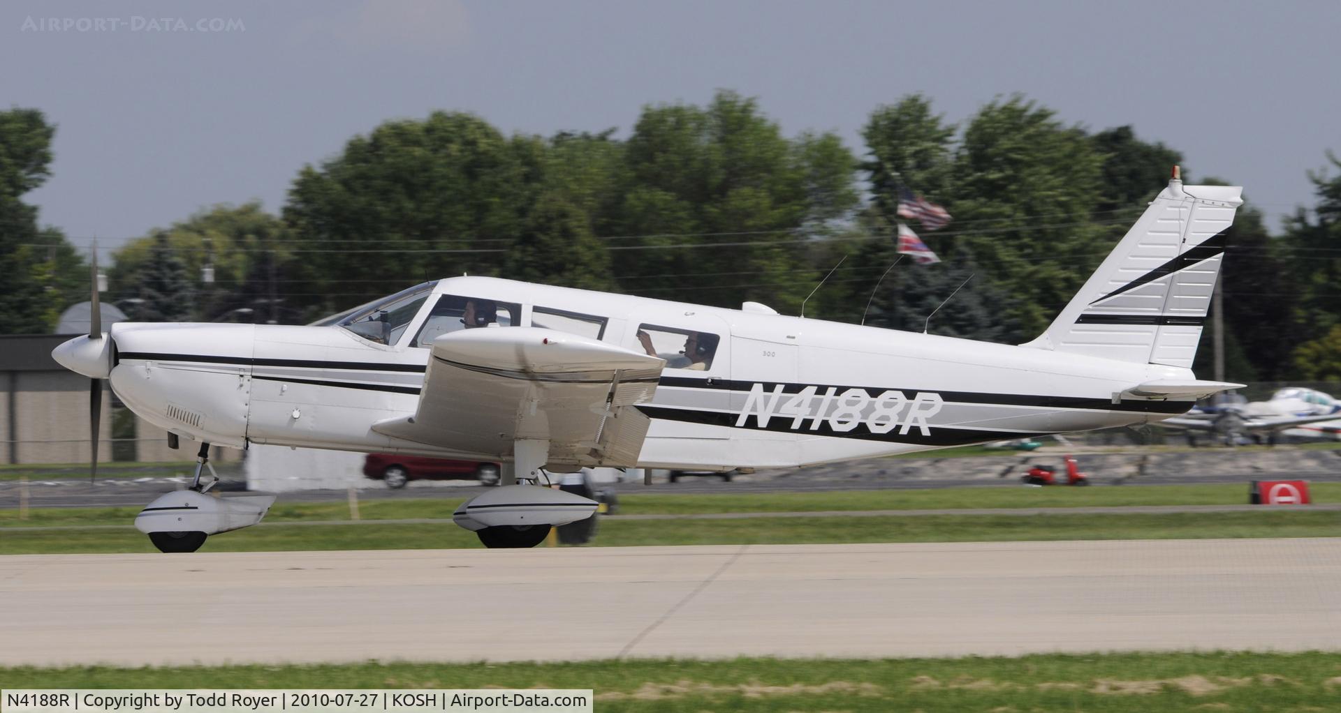 N4188R, 1968 Piper PA-32-300 Cherokee Six Cherokee Six C/N 32-40523, EAA AIRVENTURE 2010
