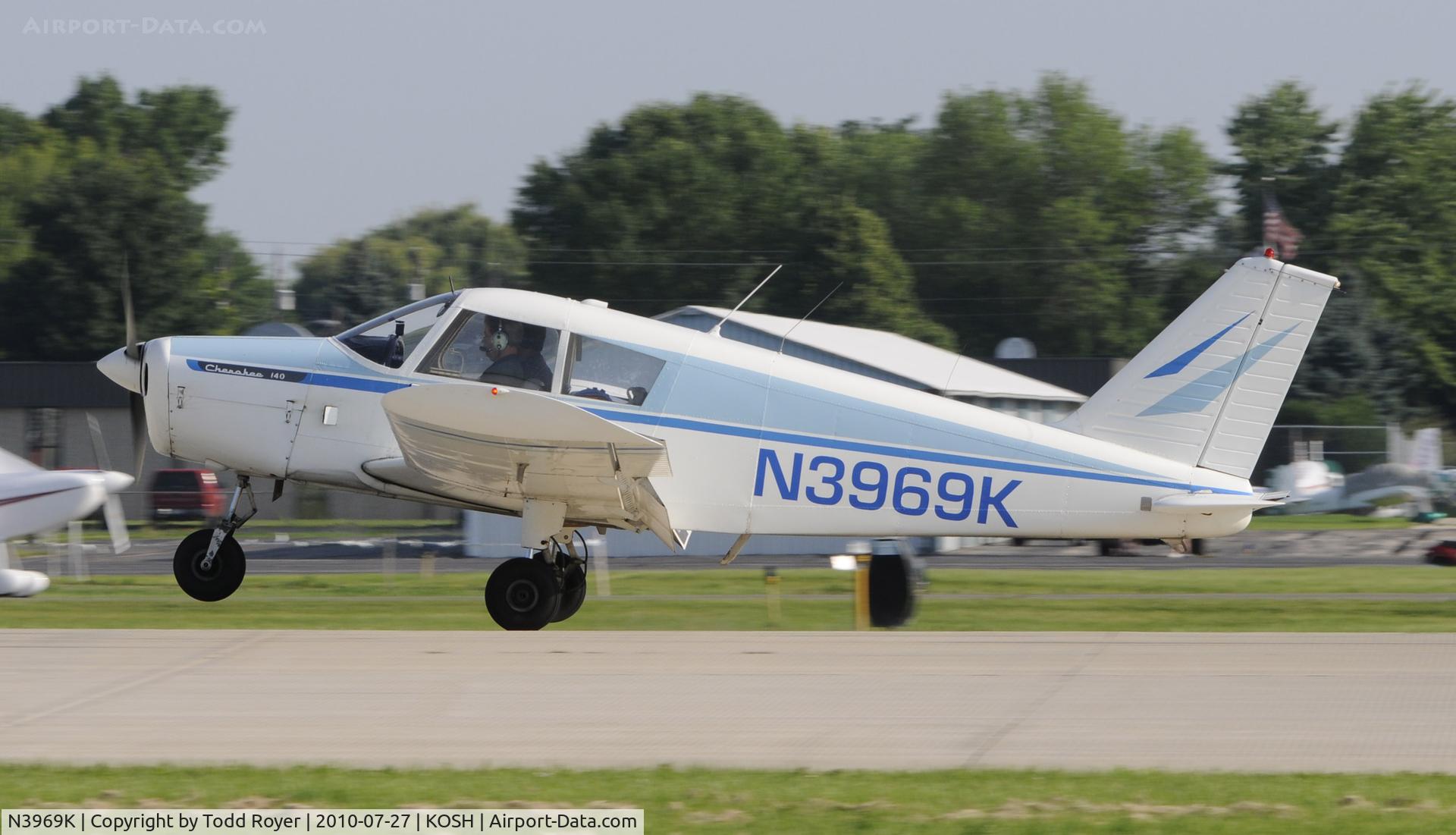 N3969K, 1968 Piper PA-28-140 C/N 28-23853, EAA AIRVENTURE 2010